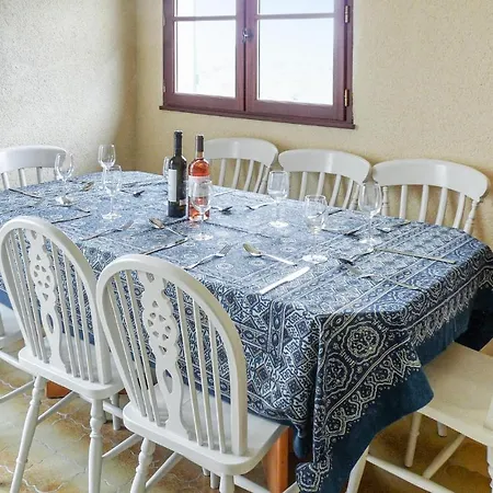 Ferienhaus Cozy In Monfaucon With Wifi